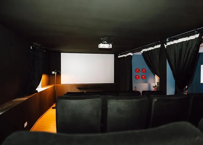 Zur Alten Oelmuehle Wellness & Entertainment بيت للعطل بلانكينهييم