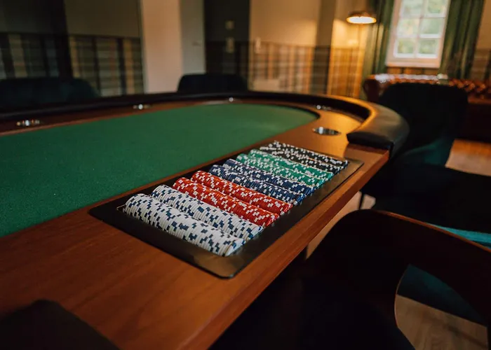 Zur Alten Oelmuehle Wellness & Entertainment * 布兰肯海姆