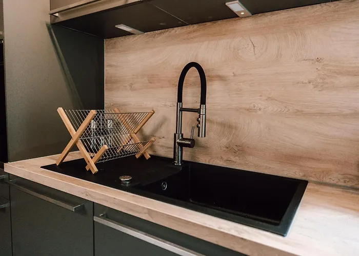 Zur Alten Oelmuehle Wellness & Entertainment * 布兰肯海姆